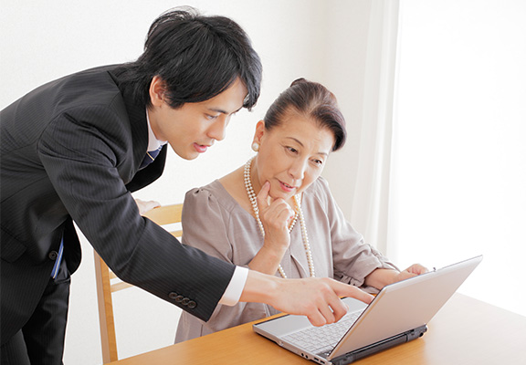 融資をしてもらっている金融機関に、返済のリスケをお願いする